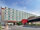 фото отеля Holiday Inn Manhattan at The Campus
