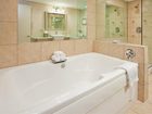 фото отеля Holiday Inn Manhattan at The Campus