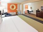 фото отеля Holiday Inn Manhattan at The Campus