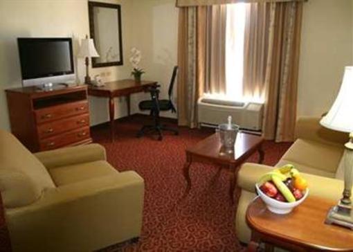 фото отеля Hampton Inn & Suites Jennings