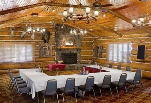 фото отеля Blue Bell Lodge Custer