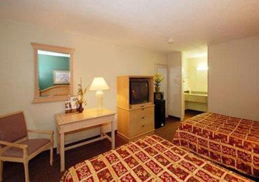 фото отеля Rodeway Inn San Marcos (Texas)