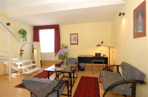 фото отеля Professor's Guest House