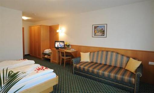 фото отеля Hotel Gufler