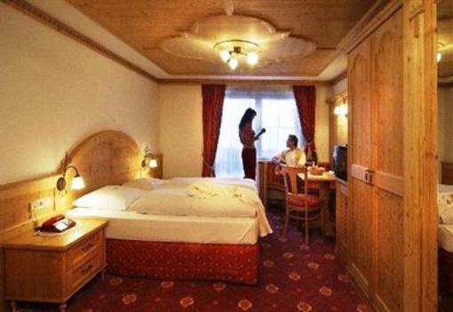 фото отеля Hotel Hubertus Villanders
