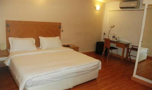 фото отеля Great Value Marina Inn