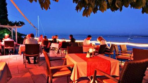 фото отеля Hotel Zur Winzerstube Hagnau am Bodensee