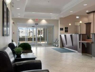 фото отеля Super 8 Camrose