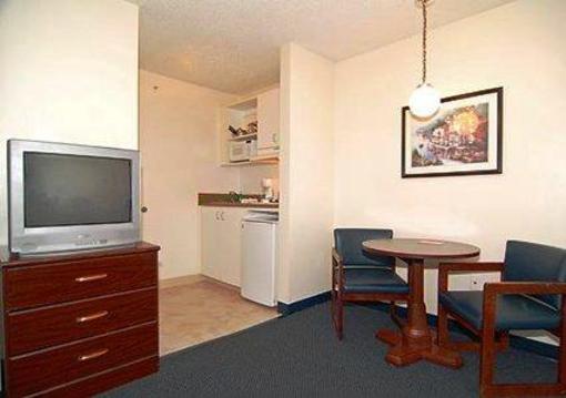 фото отеля Suburban Extended Stay Largo-Clearwater