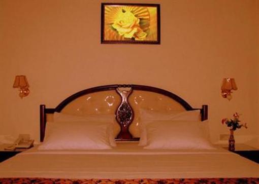 фото отеля Mitra Garden Hotel