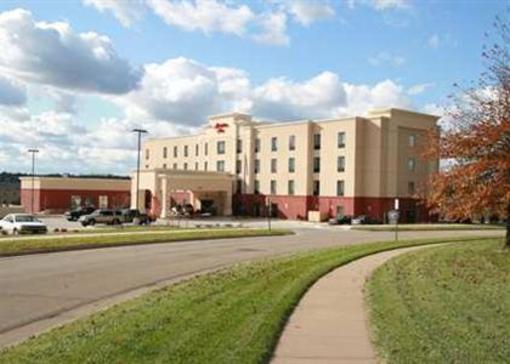 фото отеля Hampton Inn Topeka