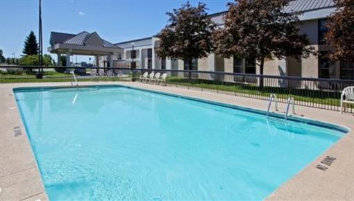 фото отеля Country Inns & Suites Saginaw