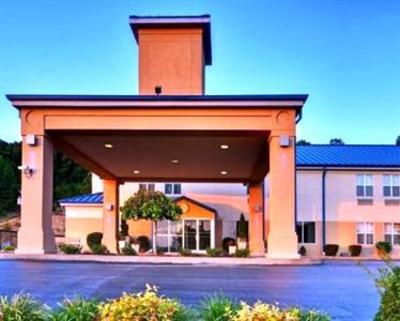 фото отеля Holiday Inn Express Hurricane Mills Waverly