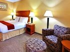 фото отеля Holiday Inn Express Hurricane Mills Waverly