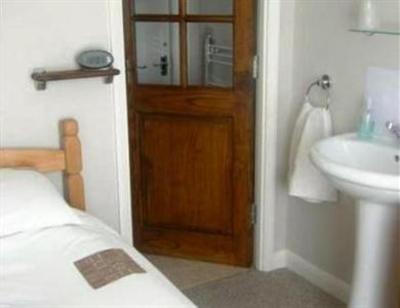 фото отеля Tudor House Great Yarmouth