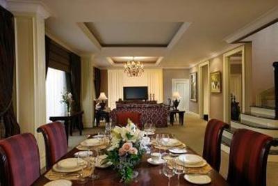 фото отеля Crowne Plaza Hotel Jakarta