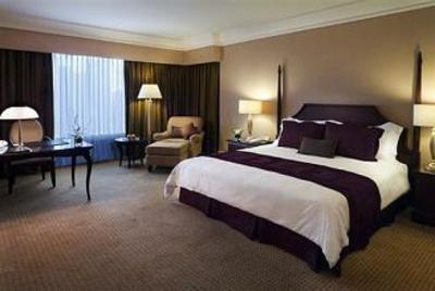 фото отеля Crowne Plaza Hotel Jakarta