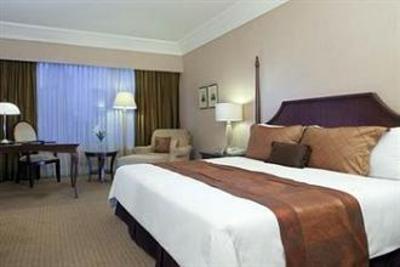 фото отеля Crowne Plaza Hotel Jakarta