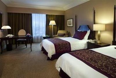 фото отеля Crowne Plaza Hotel Jakarta