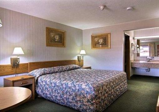 фото отеля Econo Lodge Wooster