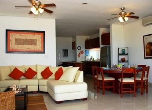 фото отеля Puerta Al Mar Condominiums Isla Mujeres