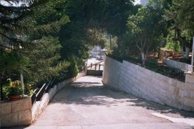 фото отеля Rosary Ein Karem Guest House