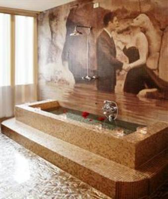 фото отеля The Place Suite della Spiga Milan