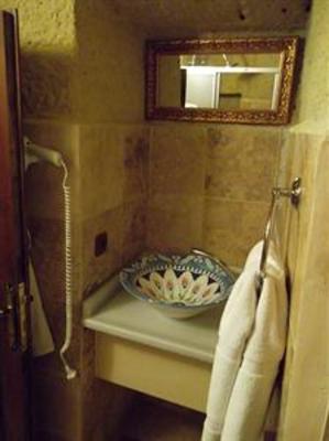 фото отеля Turbel Cave Hotel