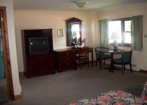 фото отеля Birch Knoll Motel