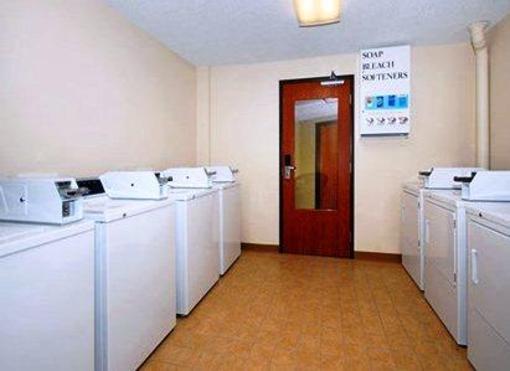 фото отеля Suburban Extended Stay Hotel O'Fallon (Illinois)
