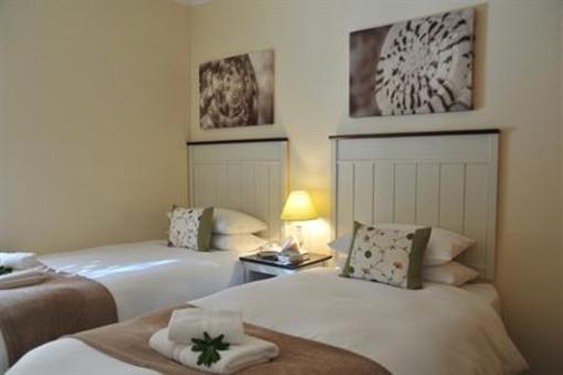 фото отеля Ocean Shores Hotel Cape Town