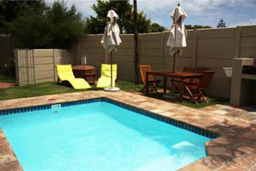 фото отеля Ocean Shores Hotel Cape Town
