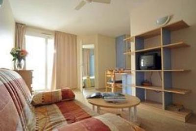 фото отеля Residences De Bougainville Rochefort (France)