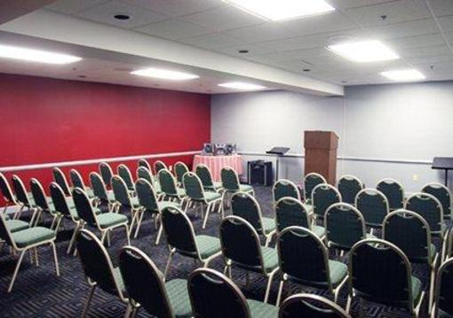 фото отеля Comfort Suites Inn at Ridgewood Farm