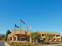 Comfort Suites Inn at Ridgewood Farm