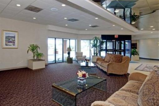 фото отеля Americas Best Value Inn & Suites Victoria