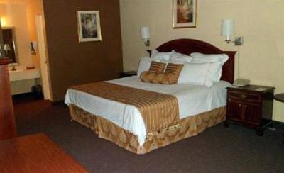 фото отеля Americas Best Value Inn & Suites Victoria