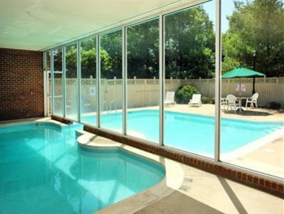 фото отеля BEST WESTERN Plus Inn at Hunt Ridge