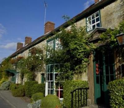 фото отеля The Lamb Inn Hindon