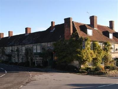 фото отеля The Lamb Inn Hindon