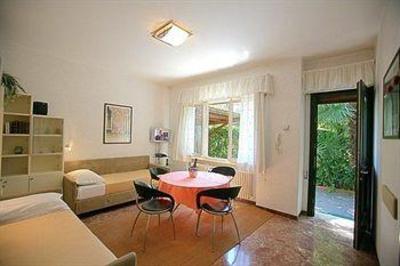 фото отеля Oasis B&B And Residence Venice