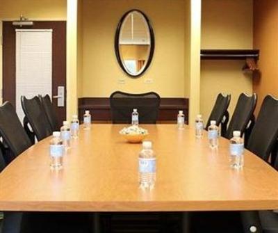 фото отеля Fairfield Inn & Suites Chicago St. Charles
