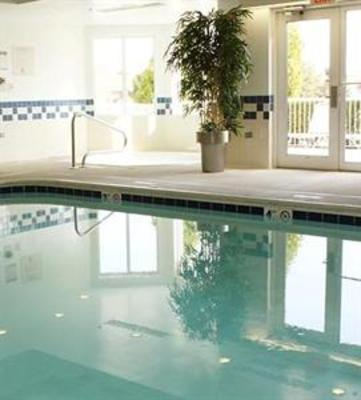 фото отеля Fairfield Inn & Suites Chicago St. Charles