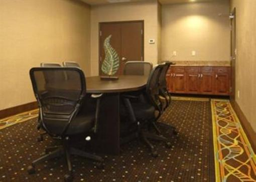 фото отеля Comfort Inn & Suites Parachute