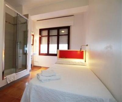 фото отеля Hostal Ripoll Ibiza