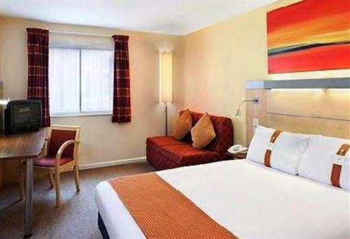 фото отеля Holiday Inn Express Warwick Stratford Upon Avon