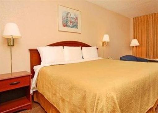 фото отеля Quality Inn North Ridgeland