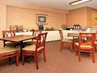 фото отеля Quality Inn North Ridgeland