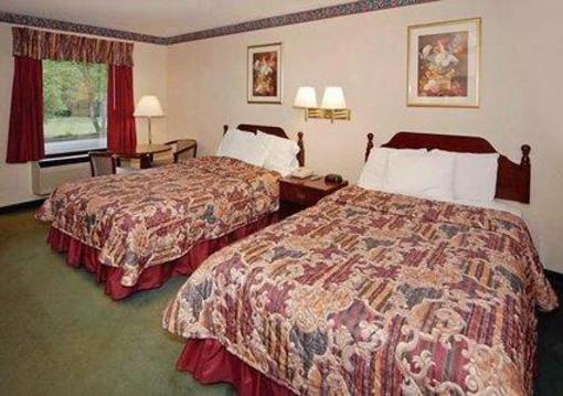 фото отеля American Inn at Fort Stewart