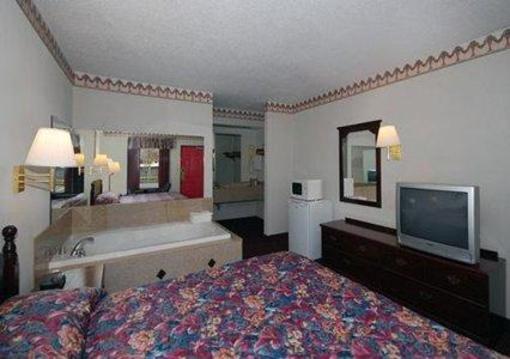фото отеля American Inn at Fort Stewart